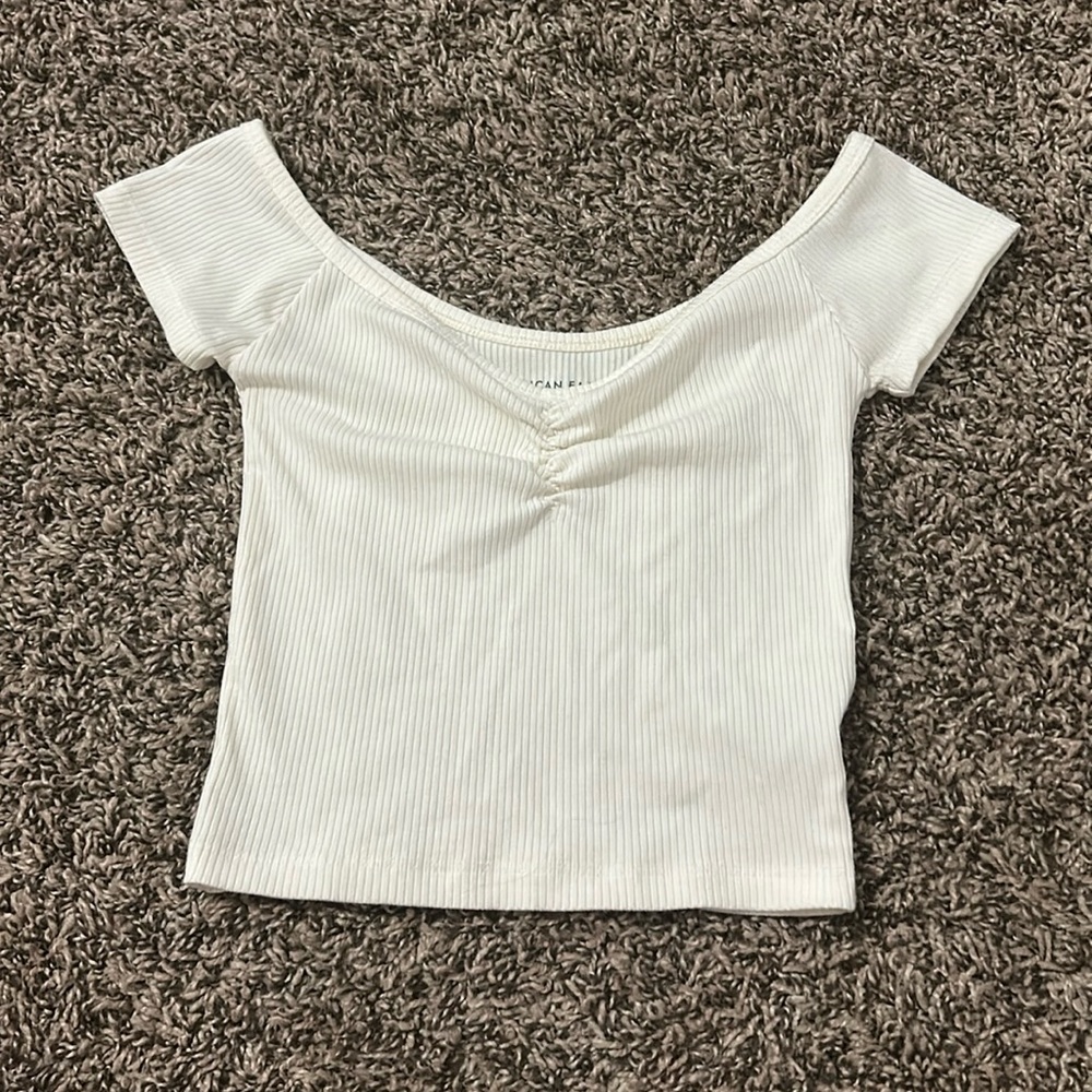 American Eagle crop top
